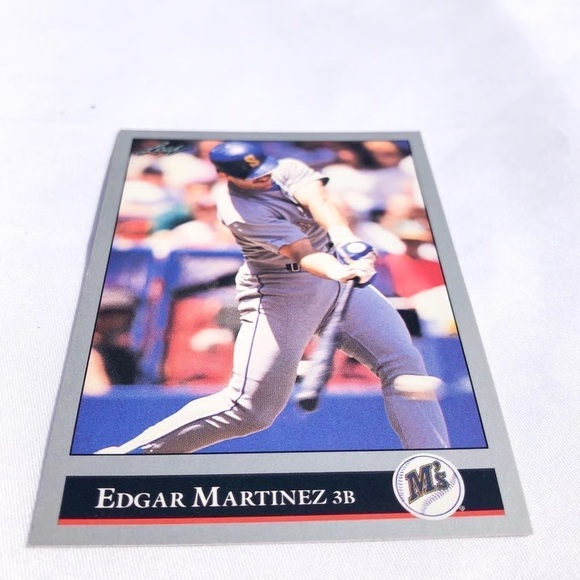 1992 & 1993 Leaf Edgar Martínez cards open to reasonable offers - Picture 6 of 10